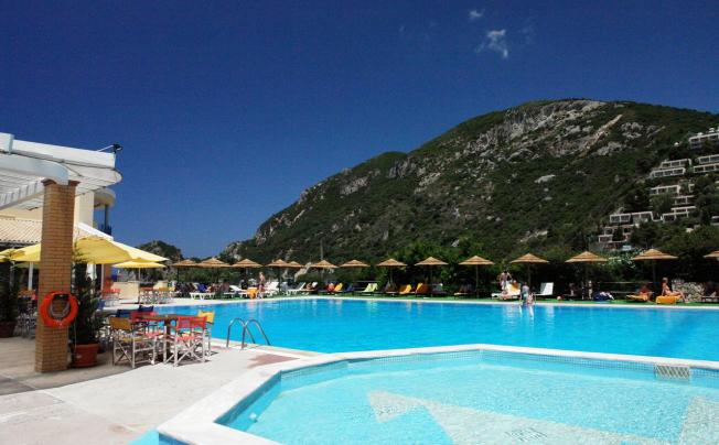 Фото отеля Ithea Suites Hotel