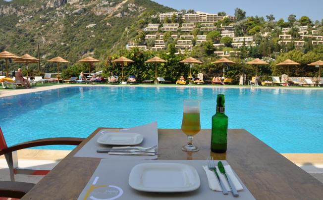 Фото отеля Ithea Suites Hotel