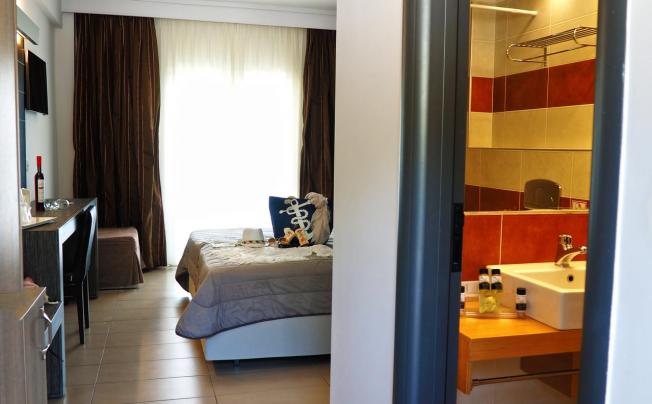 Фото отеля Lagomandra Hotel & Spa
