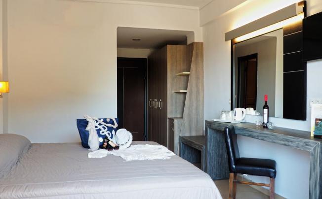 Фото отеля Lagomandra Hotel & Spa