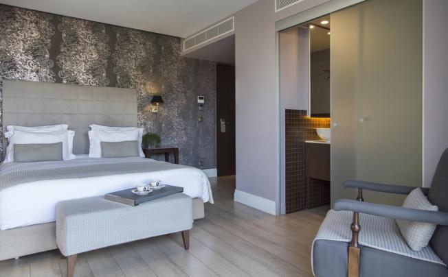 Фото отеля The Y hotel athens