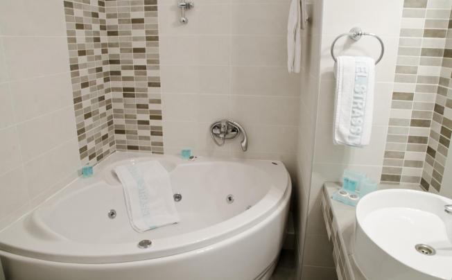 Фото отеля Strass Hotel