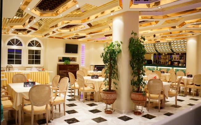Фото отеля Strass Hotel