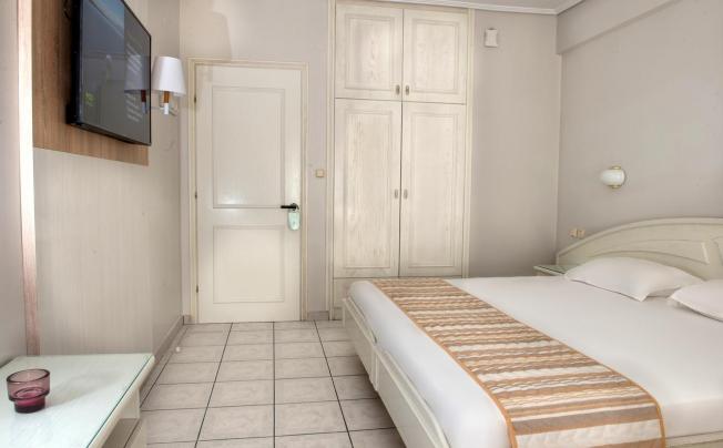 Фото отеля Strass Hotel