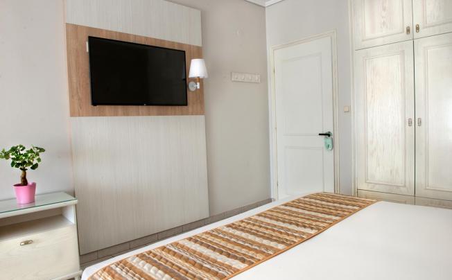 Фото отеля Strass Hotel