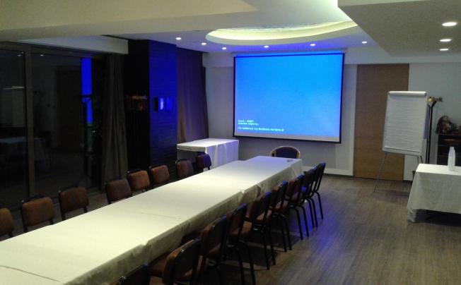 Фото отеля Adonis City Hotel