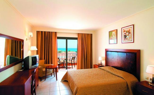 Фото отеля Atlantica Porto Bello Royal