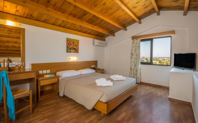 Фото отеля Asterias Village Aparthotel