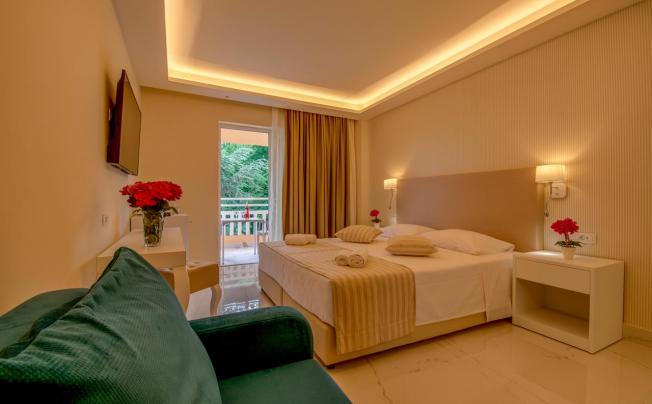Фото отеля Ibiscus Corfu Hotel