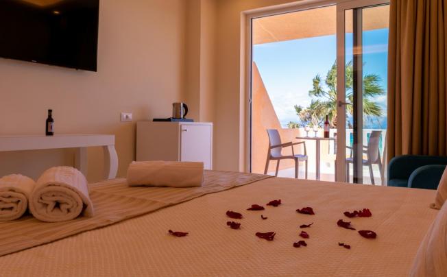 Фото отеля Ibiscus Corfu Hotel