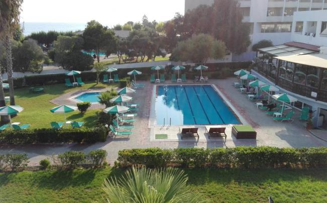 Фото отеля PYLEA BEACH HOTEL 
