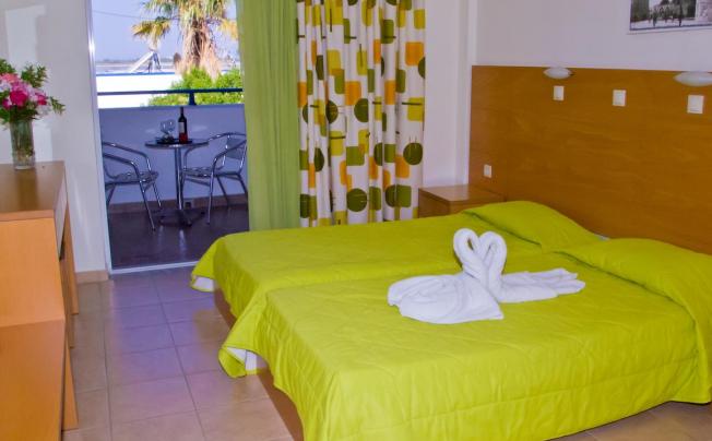 Фото отеля Tigaki's Star Hotel 