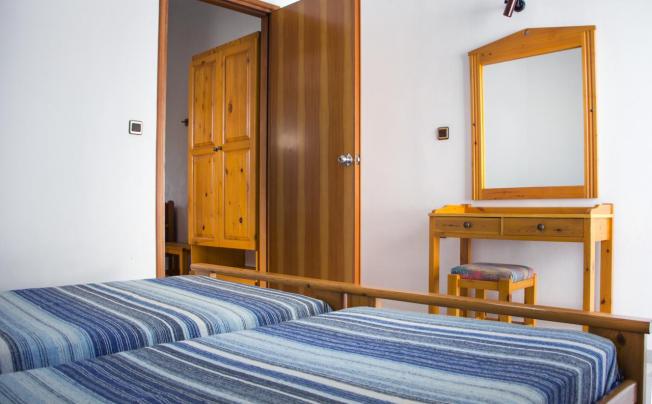 Фото отеля Popi Aparthotel