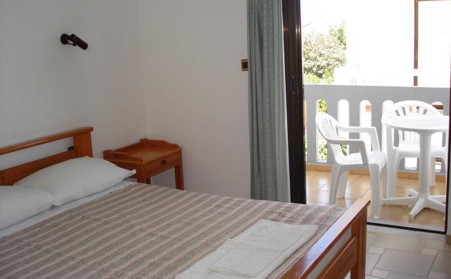 Фото отеля Popi Aparthotel