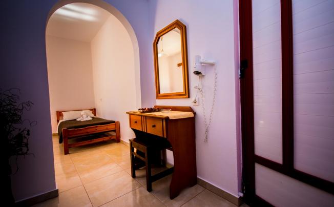 Фото отеля Villa Popi Studios