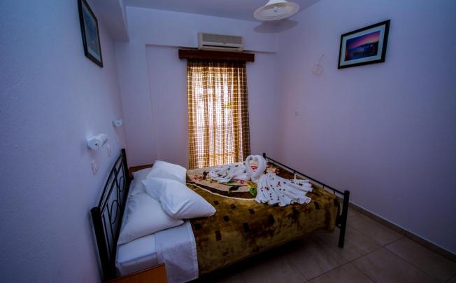 Фото отеля Villa Popi Studios