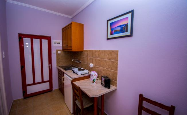Фото отеля Villa Popi Studios