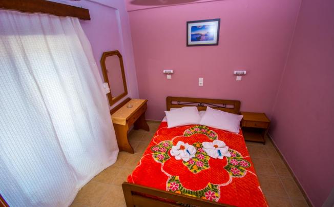 Фото отеля Villa Popi Studios