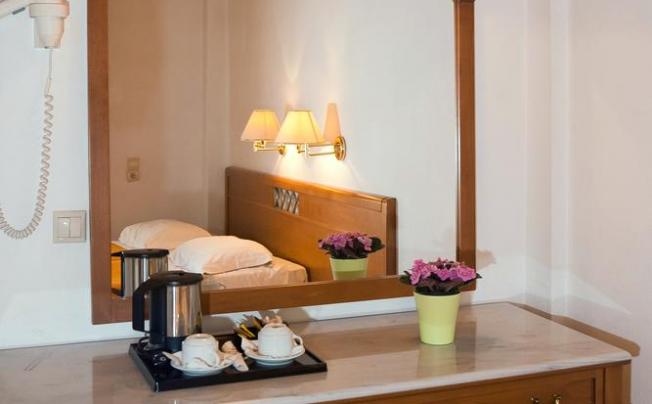 Фото отеля Acropole Delphi Hotel