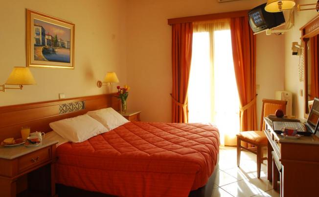 Фото отеля Acropole Delphi Hotel