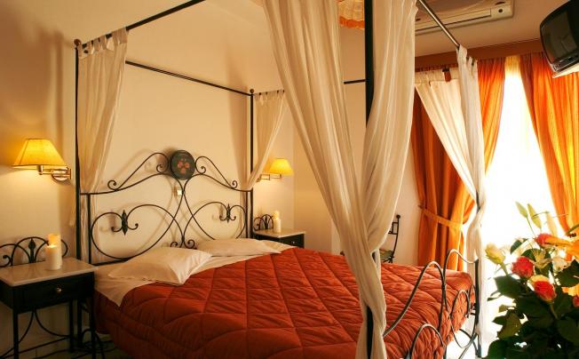 Фото отеля Acropole Delphi Hotel