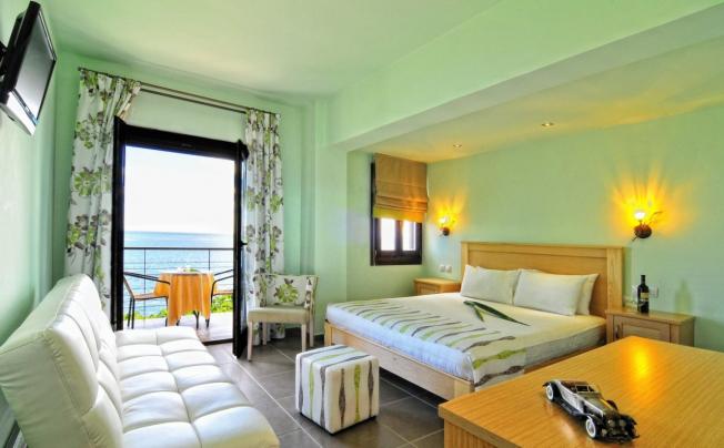 Фото отеля Manthos Blue Hotel