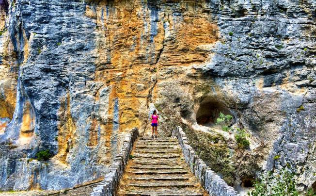 Фото отеля Zagori Suites Luxury Residences