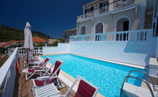 Фото отеля KANAKIS APARTMENTS