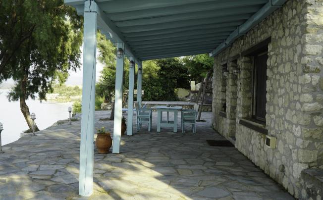 Фото отеля Kiparissi Villa Ierissos