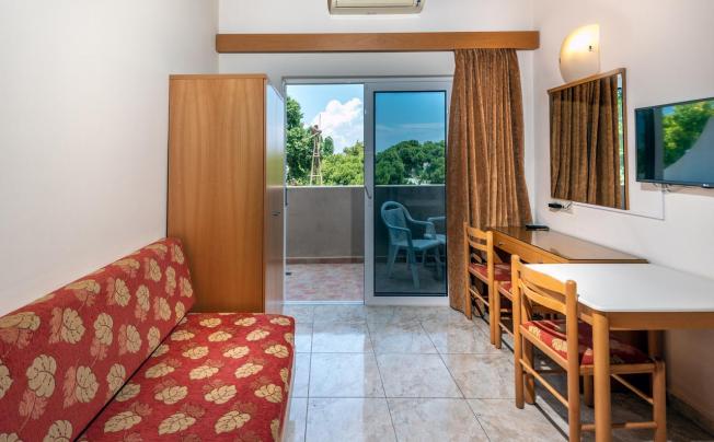 Фото отеля Sunday Hotel Rhodes Ixia