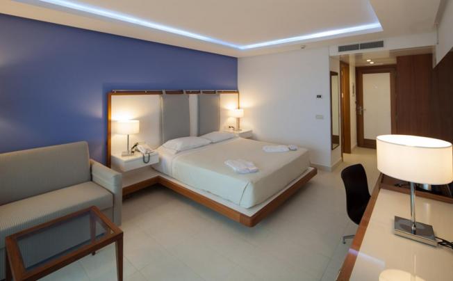 Фото отеля Alimounda Mare Hotel