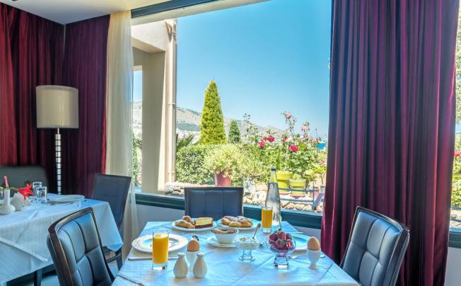 Фото отеля Ai Yannis Suites & Apartments