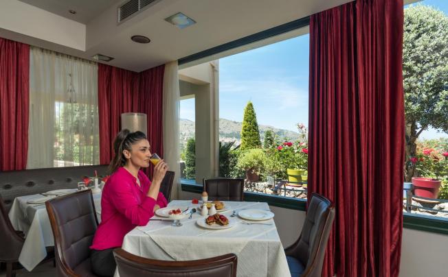 Фото отеля Ai Yannis Suites & Apartments