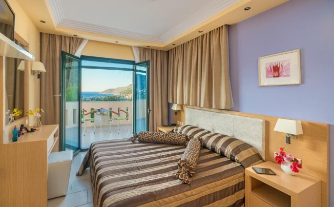 Фото отеля Ai Yannis Suites & Apartments