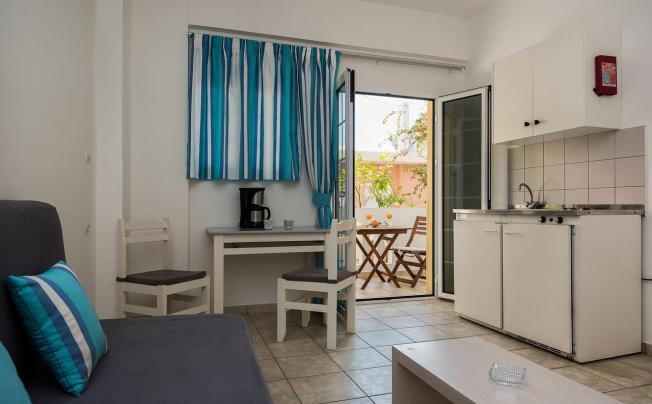Фото отеля Diamond Apartments & Suites