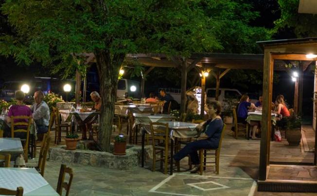 Фото отеля Neos Omalos Hotel