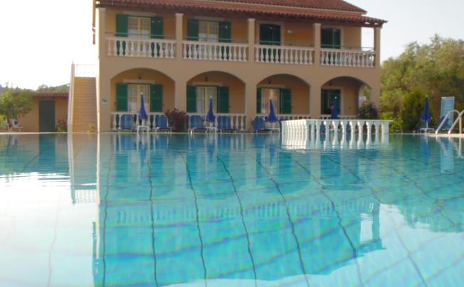 Фото отеля Katsaros Apartments