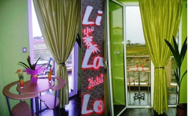 Фото отеля Lilalo Studios ApartHotel