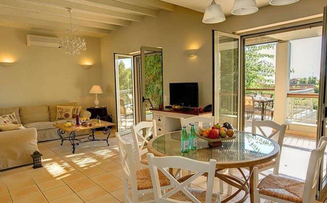 Фото отеля VILLA FYLIRA