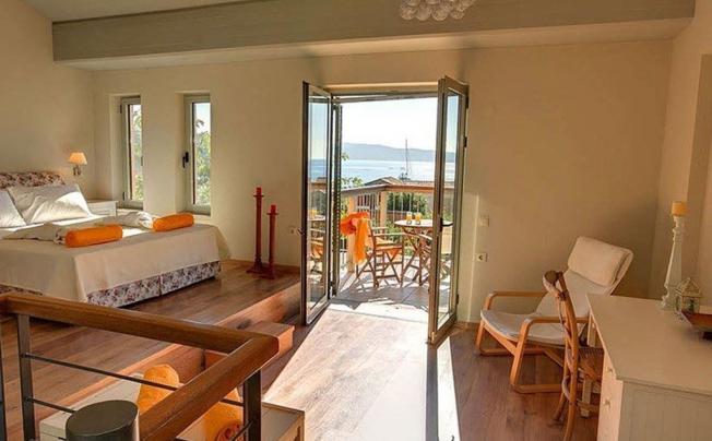 Фото отеля VILLA FYLIRA