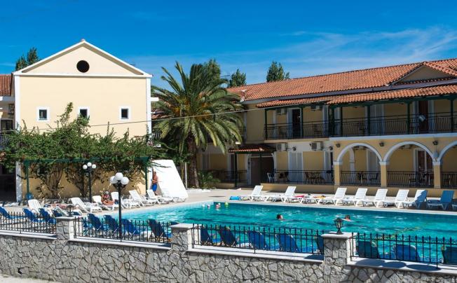 Фото отеля Perkes Hotel Complex