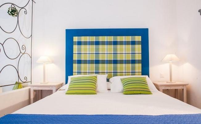 Фото отеля Belvedere Gerakas Luxury Suites