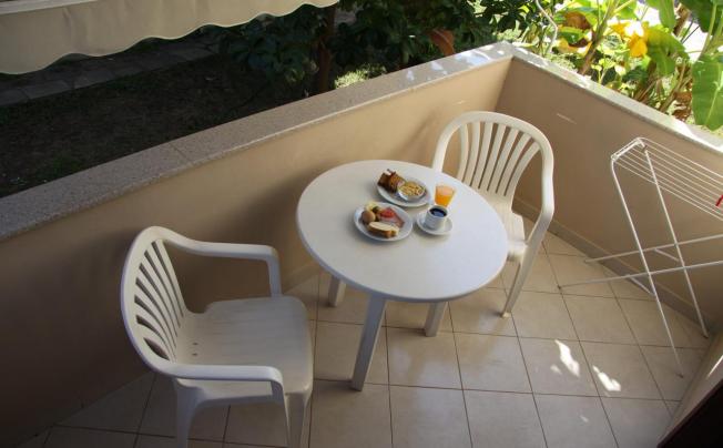 Фото отеля MELITON INN HOTEL BUNGALOWS