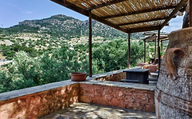 Фото отеля Aspros Potamos Aparthotel