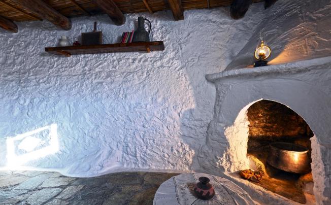 Фото отеля Aspros Potamos Aparthotel