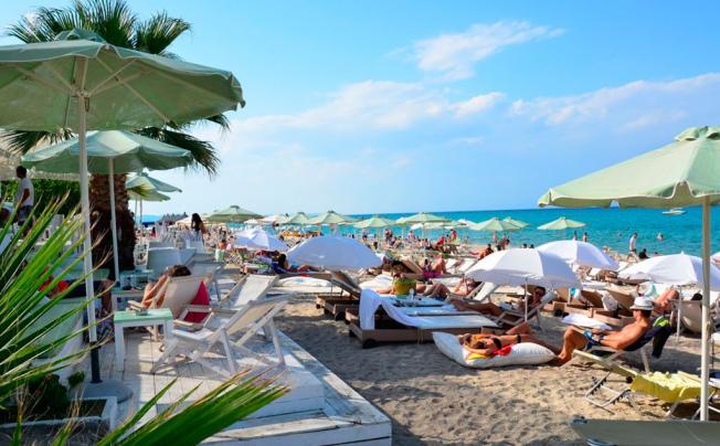 Фото отеля Sousouras Hotel & Bungalows