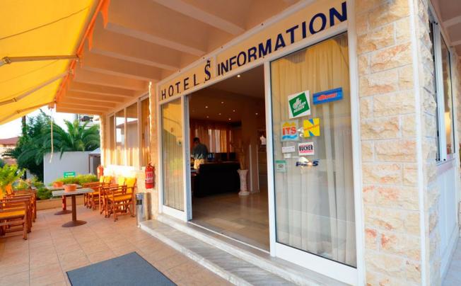 Фото отеля Sousouras Hotel & Bungalows
