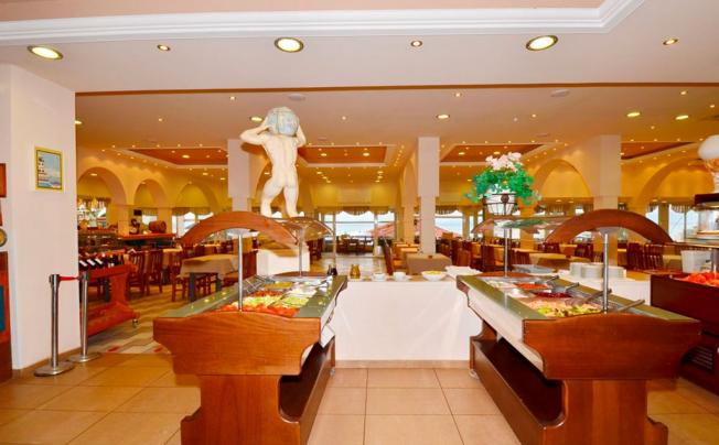 Фото отеля Sousouras Hotel & Bungalows