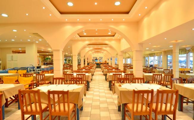 Фото отеля Sousouras Hotel & Bungalows