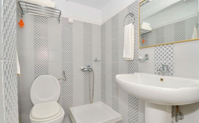 Фото отеля Sousouras Hotel & Bungalows